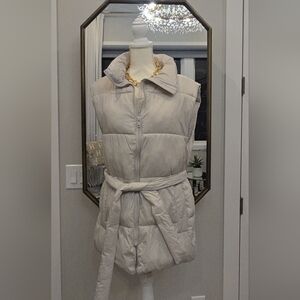 H&M Light Beige Puffer Vest